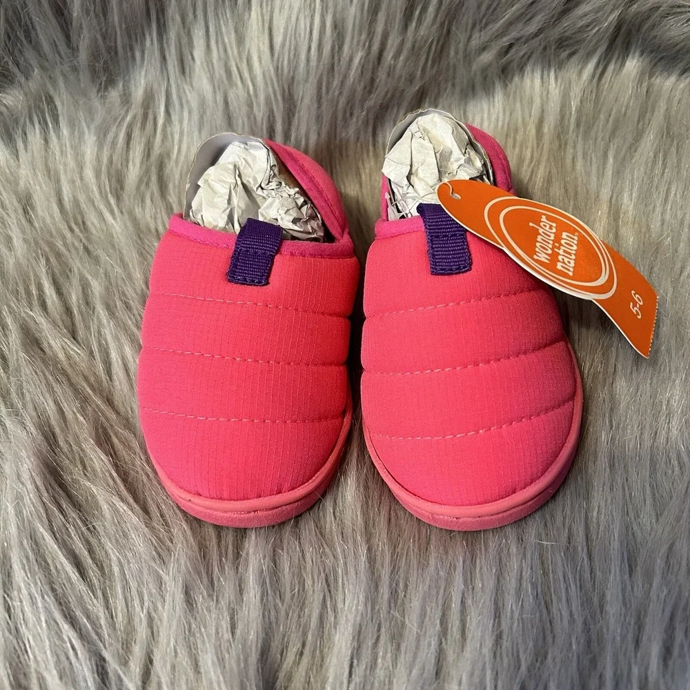 Wonder Nation Puffer Slipper Girls Size 5-6 Pink Plush Fuzzy Lined Slip On Shoe